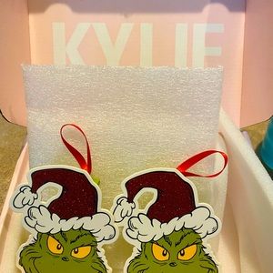 Kylie X The Grinch High Gloss Bundle